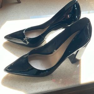 Black patent heels. Worn 3 times. 4 inch heel.